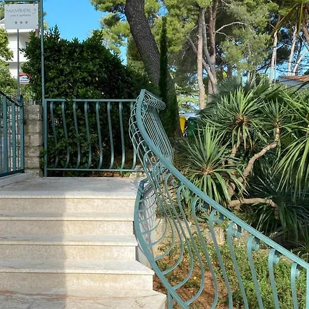 Sobe Number 9 Bed & Breakfast *
